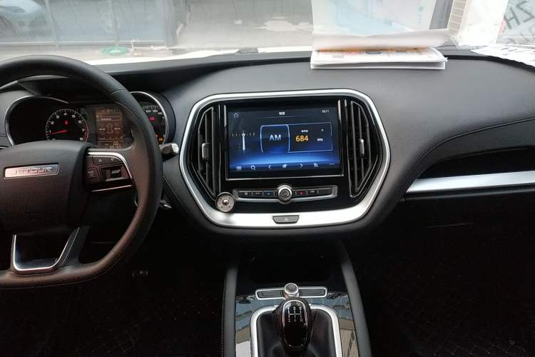 Used JETOUR X70 2018 1.5T Manual Comfort Edition