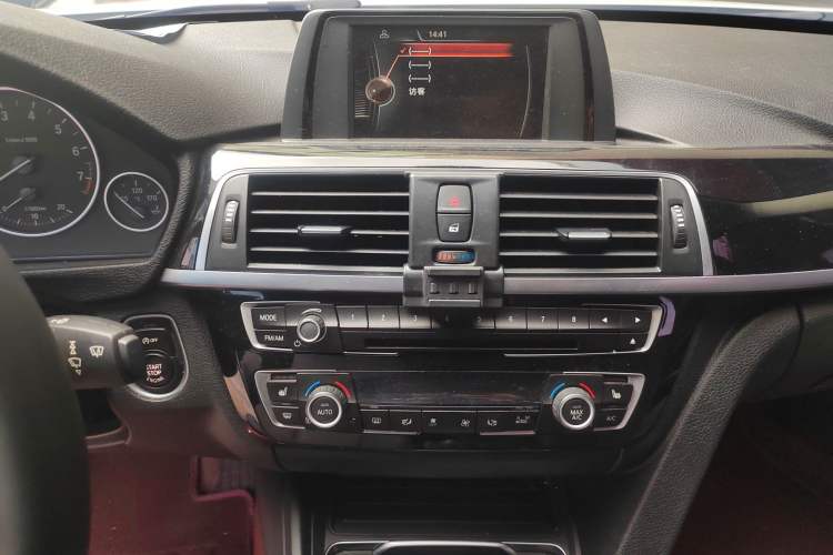 Used BMW 3 Series 2017 320Li Fashion Model