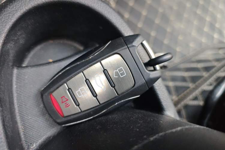 Used ORA Black Cat 2022 301km "Cute & Dynamic" Phosphate Iron Lithium