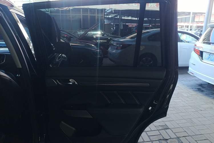 Used GAC Trumpchi GS8 2020 390T Two-Wheel Drive Luxury Edition (7 Seats)
