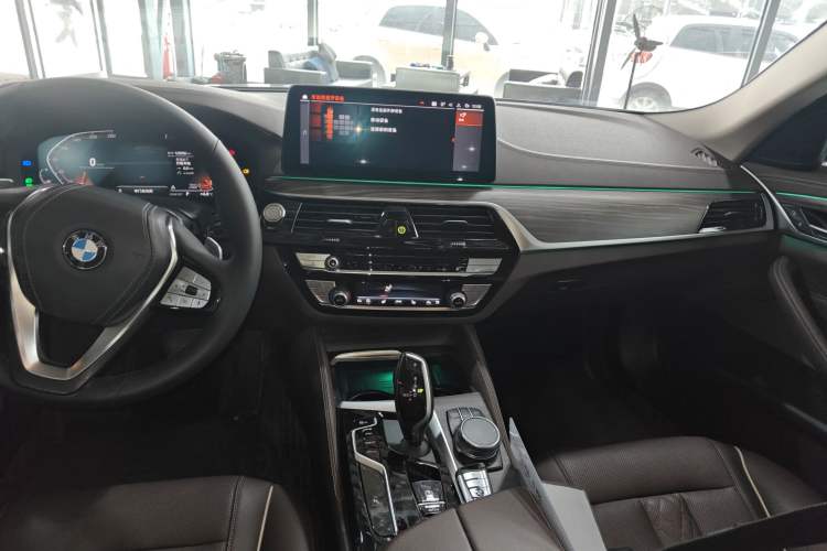 Used BMW 5 Series 2021 530Li xDrive Luxury Package