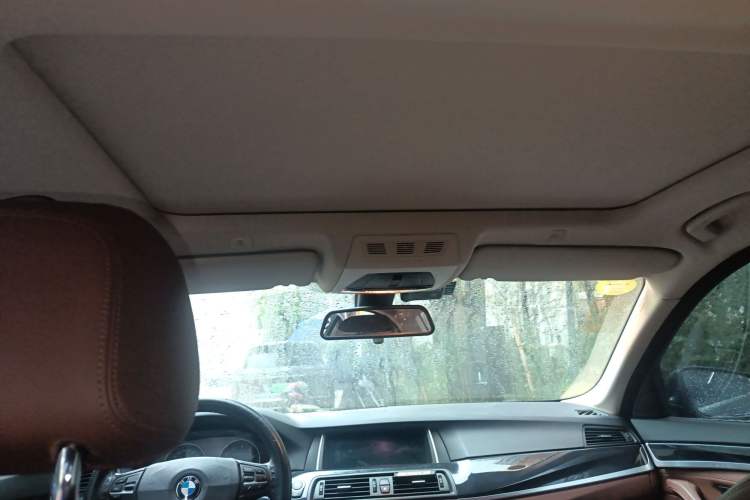 Used BMW 5 Series (Import) 2014 520i Elegant Edition
