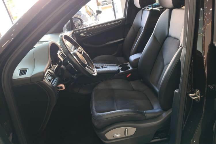 Used Porsche Macan 2016 Macan 2.0T
