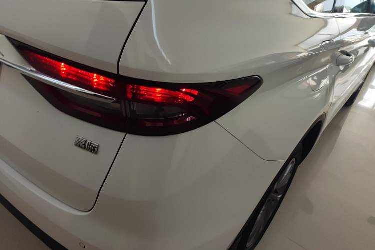 Used Geely Auto Jiajie 2021 1.8TD DCT Luxury Model
