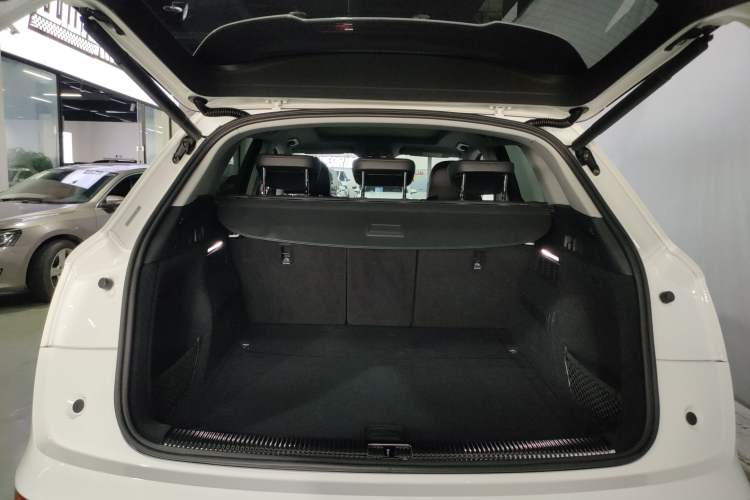 Used Audi Q5L 2018 40 TFSI Prestige Fashion Edition China VI
