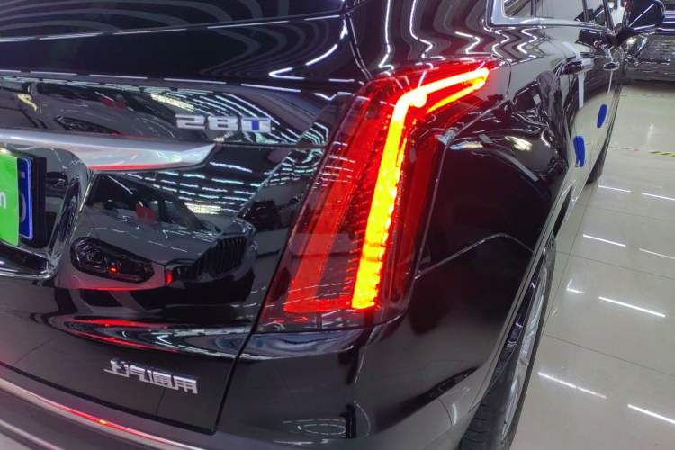 Used Cadillac XT5 2023 2.0T Two-Wheel-Drive Fashion Edition
