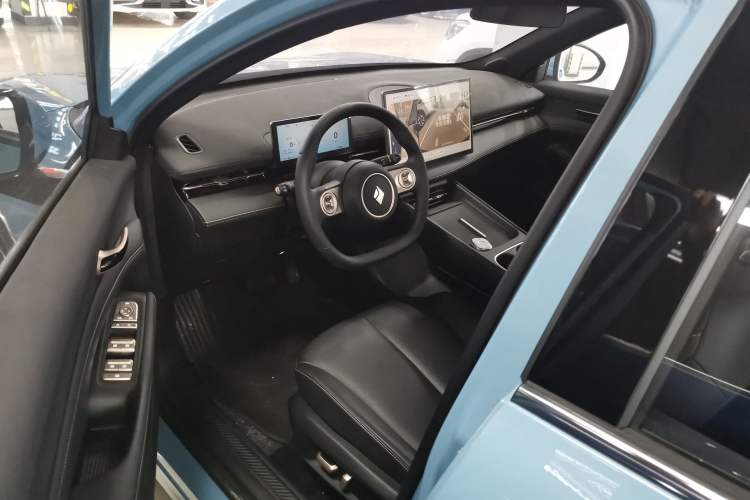 Used Baojun Yunhai 2024 600km Pure Electric Version
