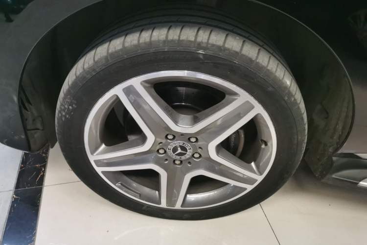 Used Mercedes-Benz GLE 2017 GLE 400 4MATIC
