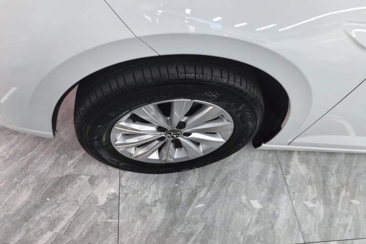 Used Volkswagen Lavida 2023 New Rui 1.5L Automatic New Yi Edition
