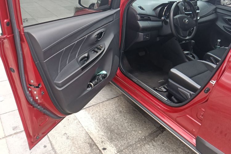 TDK.VehicleDetails.img