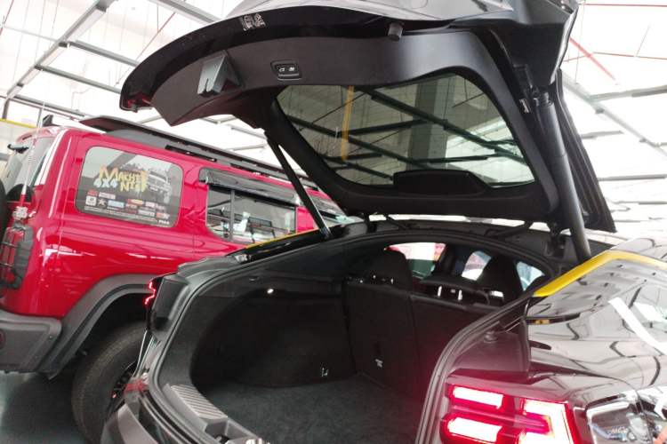 Used Lynk & Co 05 2022 2.0TD Four-Wheel Drive Dynamic Halo