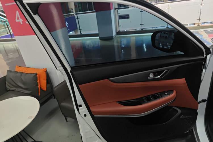 Used Changan CS75 2024 Enjoyment Edition 1.5T DCT Prestige Model
