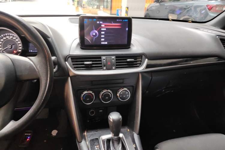 Used Mazda CX-4 2016 2.0L Automatic 2WD Blue Sky Dynamic Edition
