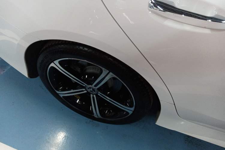 Used Mercedes-Benz CLS 2020 CLS 300 Luxury Model
