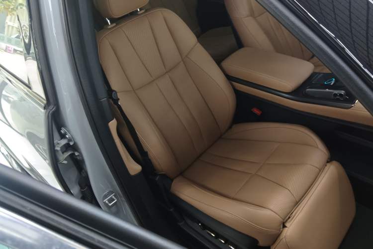 Used Nio ES8 2022 100 kWh Six-Seater Version
