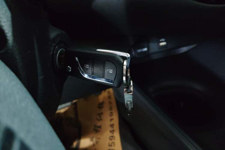 Used Toyota IZOA 2023 2.0L Yixing Version
