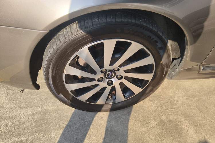 Used Volvo S80L 2014 2.0T T5 Intelligent Luxury Edition