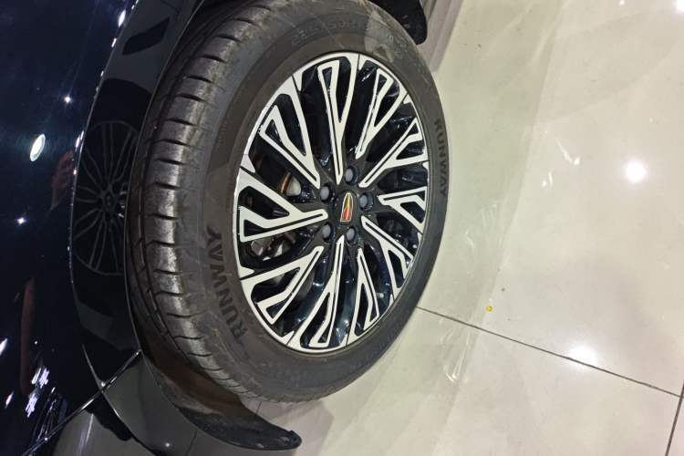 Used Hongqi H5 2024 2.0T Automatic Smart Connect Flagship Edition
