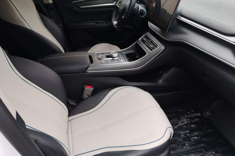 Used BYD Destroyer 05 2024 Honor Edition DM-i 120KM Luxury Model