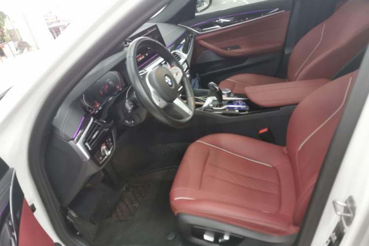 Used BMW 5 Series 2022 Second Facelift 525Li M Sport Package
