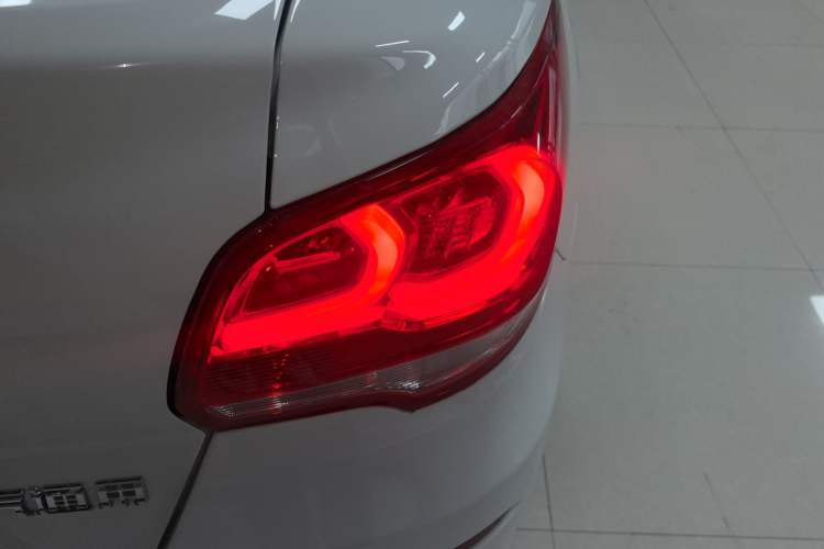 Used Chevrolet Cavalier 2019 320 Automatic Enjoyment with Sunroof
