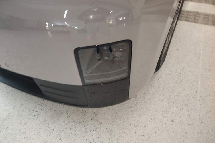 Used Li Auto MEGA 2024 Ultra Model
