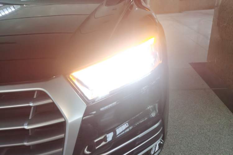 Used Audi Q5L 2020 Updated 40 TFSI Prestige Fashion Edition