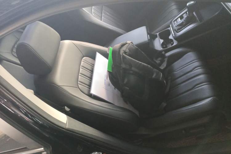 Used Honda Breeze 2023 240TURBO Two-Wheel-Drive Luxury Edition 5 Seats