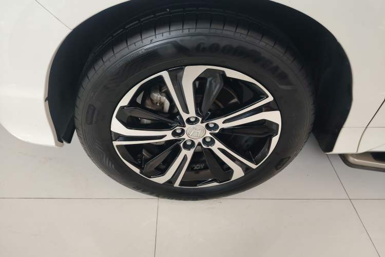 Used Honda UR-V 2017 370TURBO 2WD Prestige Edition China V
