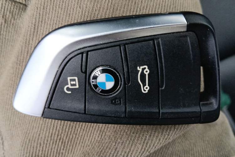 Used BMW X1 2019 sDrive20Li Leading Model
