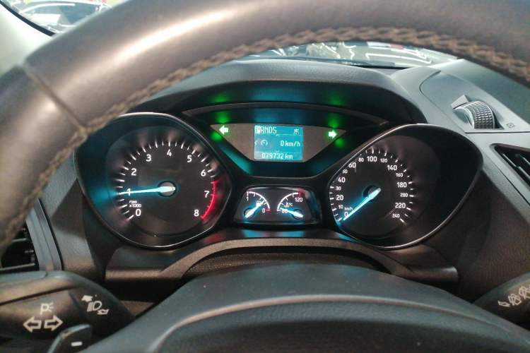 Used Ford Kuga 2017 EcoBoost 180 Two-Wheel-Drive Platinum Edition