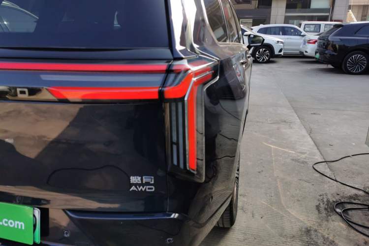 Used  Lanyue C-DM 2025 180 Ultra-Long Range Ultra All-Wheel Drive 6-Seater
