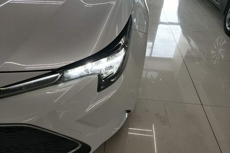 Used Toyota Levin 2021 185T CVT Luxury Edition
