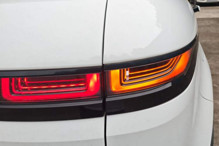 Used Land Rover Range Rover Evoque 2020 249 PS R-DYNAMIC S Sport Edition
