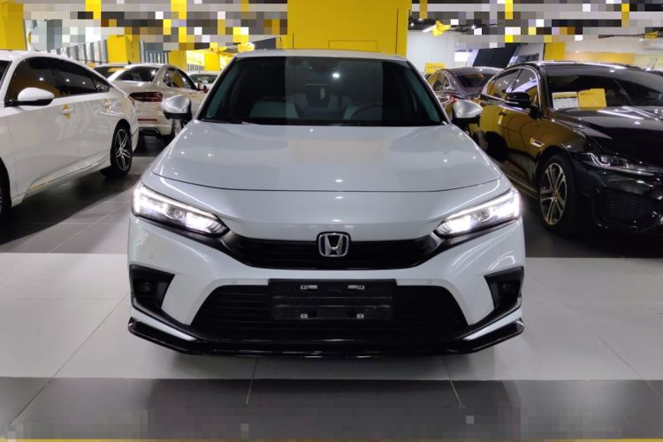 Used Honda Civic 2023 2.0L eHEV Pioneer Edition
