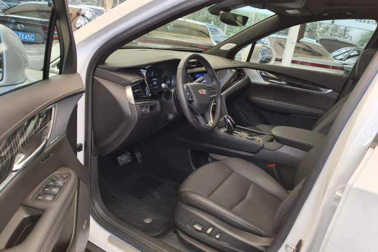 Used Cadillac XT6 2022 2.0T Six-Seater Four-Wheel Drive Luxury Version