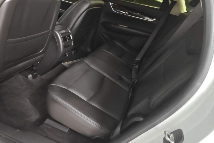 Used Cadillac XT5 2016 25T Luxury Model