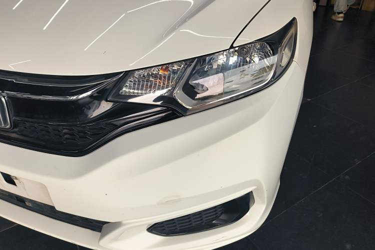 Used Honda Fit 2018 1.5L CVT Comfort Sunroof Version
