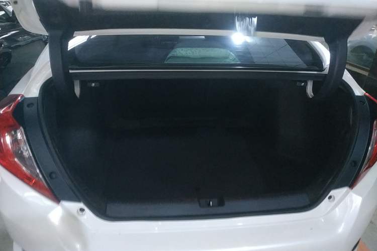 Used Honda Civic 2016 220TURBO CVT Luxury Edition