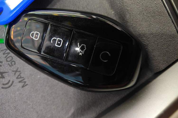 Used Denza Z9 2024 1100 km Four-Wheel Drive Max Version