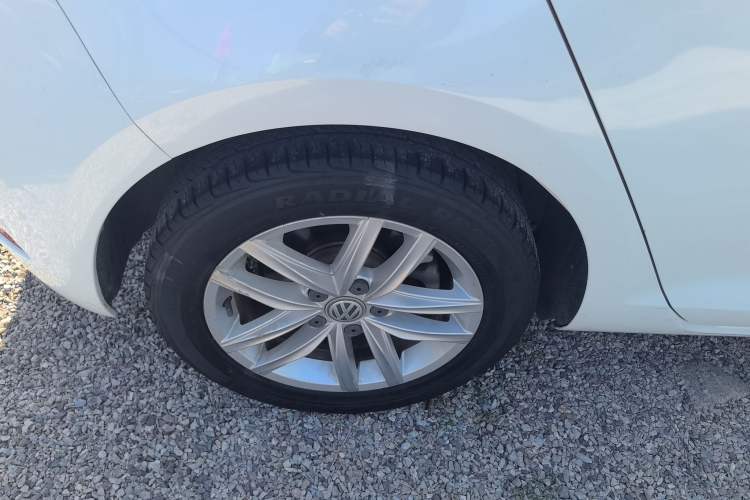 Used Volkswagen Golf 2018 230TSI Automatic Comfort Model
