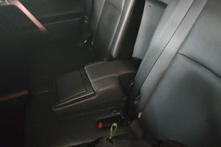 Used Toyota Prado 2018 3.5L Automatic VX NAVI with Rear-Mounted Spare Tire
