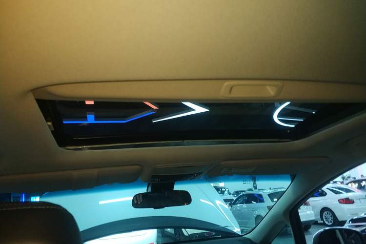 Used Honda Elysion 2019 2.0L Hybrid Comfort Edition
