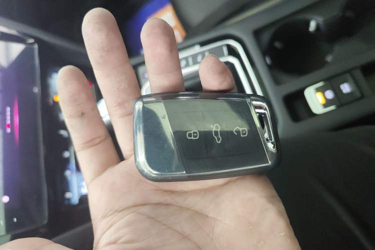 Used Volkswagen FAW-Volkswagen CC 2024 380TSI Striking Edition
