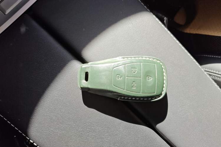 Used  BJ40 2020 2.0T Automatic Four-Wheel Drive Tribute Edition 2020 Xieke Version
