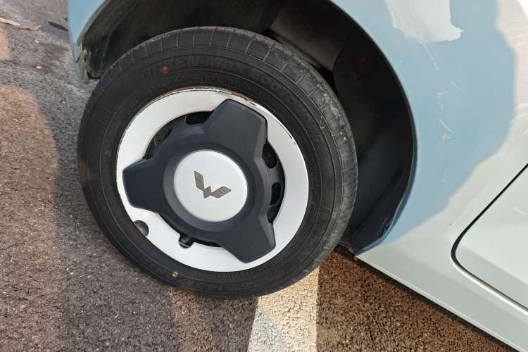 Used Wuling Hongguang MINIEV 2022 Zizai Version Lithium Iron Phosphate