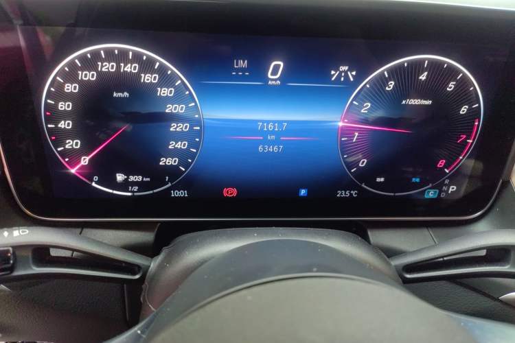 Used Mercedes-Benz GLC 2023 GLC 300 L 4MATIC Dynamic Edition 5-seater
