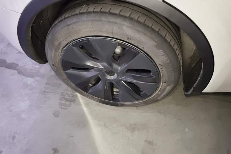 Used Tesla Model Y 2024 Rear-Wheel-Drive Version