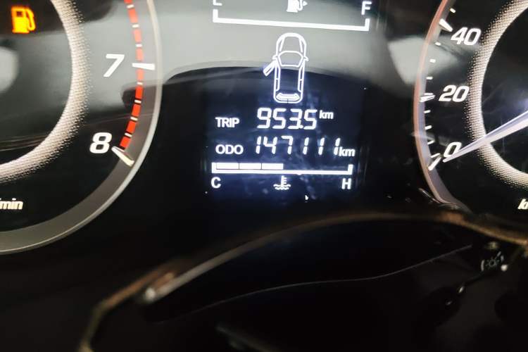 Used Baojun 560 2015 1.8L manual Comfort trim level
