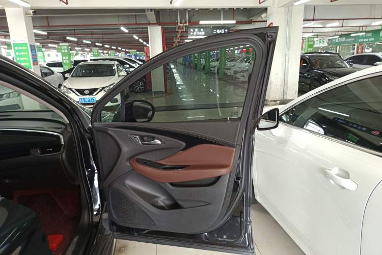 Used Buick Envision 2021 532T Two-Wheel-Drive Elite Version
